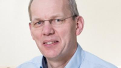 Professor doctor Eric Boersma doet onderzoek naar signaalstoffen in het bloed van mensen die een hartinfarct hebben gehad