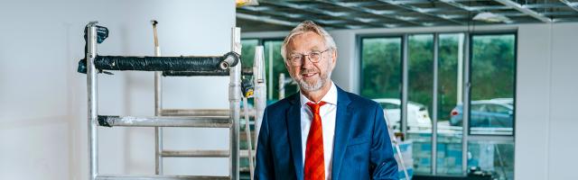 Een foto van de directeur van Building Services Amersfoort: Gerrit Noordermeer